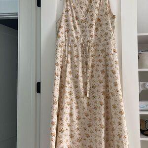 Neuflora Folkston Dress (with flaw)